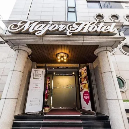 Major Hotel